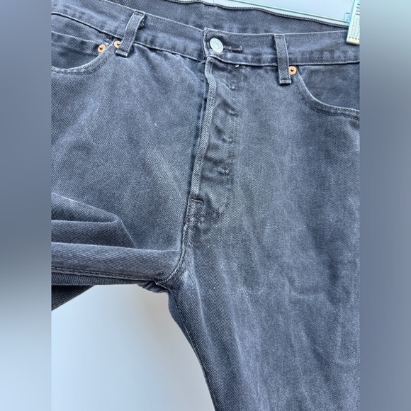 Levi’s 501 Original Fit Faded Black Button Fly Light Distressing Jeans 34x30 - Picture 8 of 13